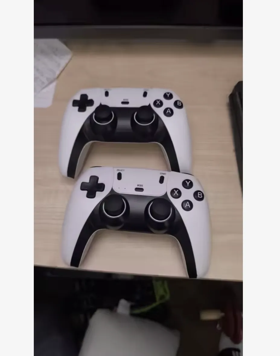 Par de controles wireless do M15 Ultra sobre a mesa
